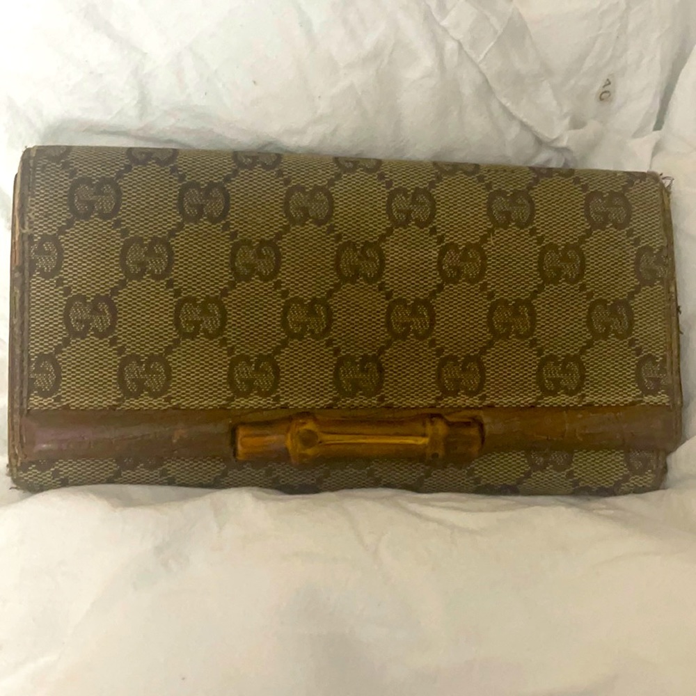 Gucci wallet